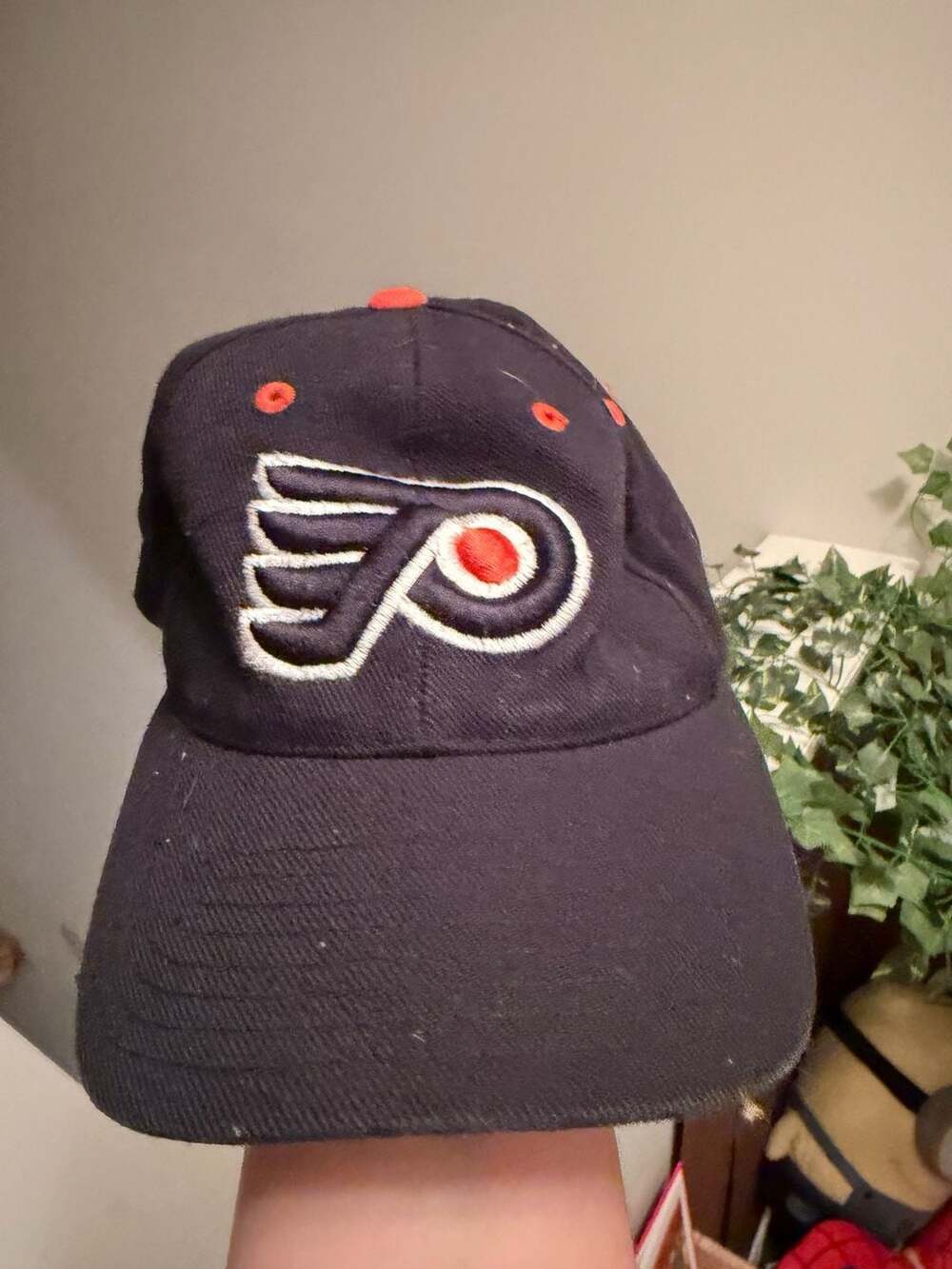 Vintage Puma NHL Philadelphia Flyers Black Snapback Hat Cap
